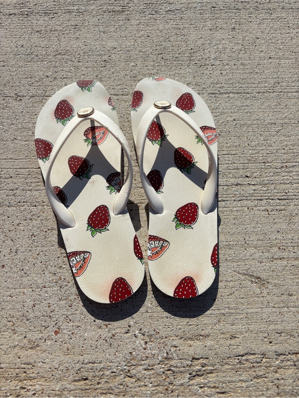 Coach Strawberry Print Cream Flip Flops - Picture 6 of 9